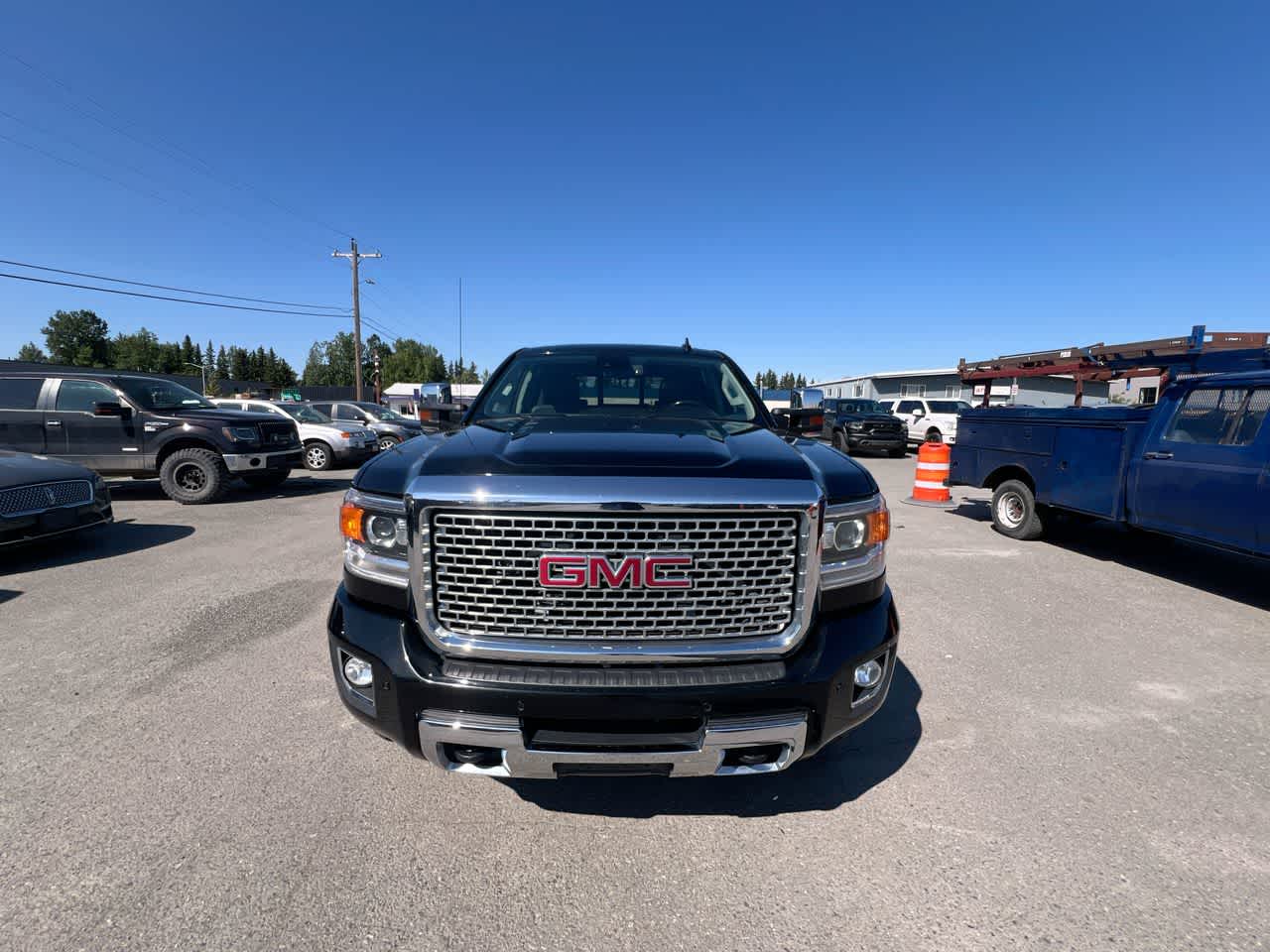 2017 GMC Sierra 2500 Denali 29