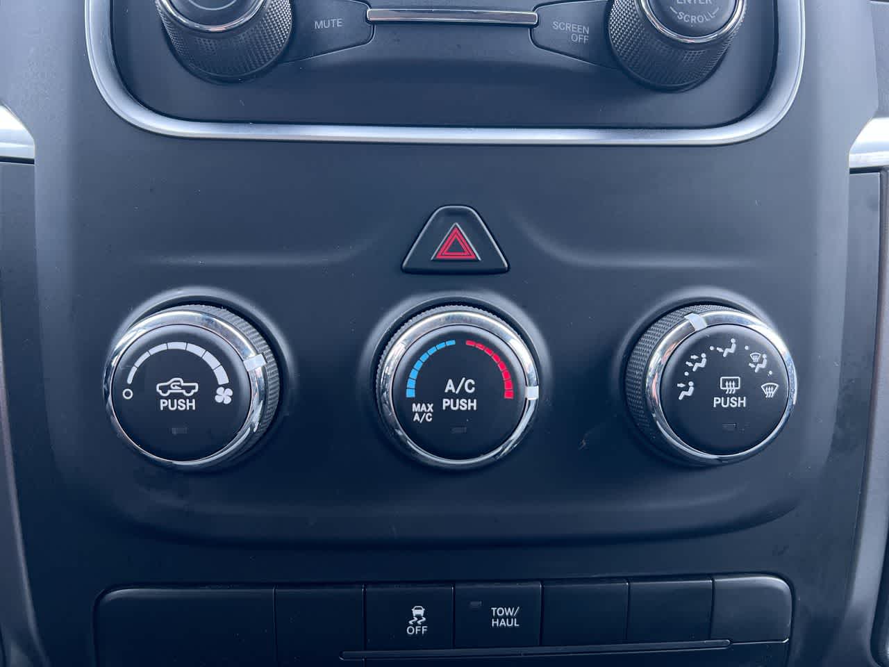 Thumbnail: 2024 RAM 1500 Classic - 19