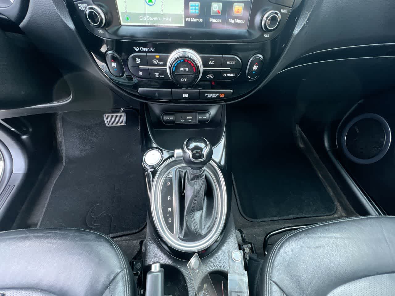 Thumbnail: 2015 Kia Soul - 20
