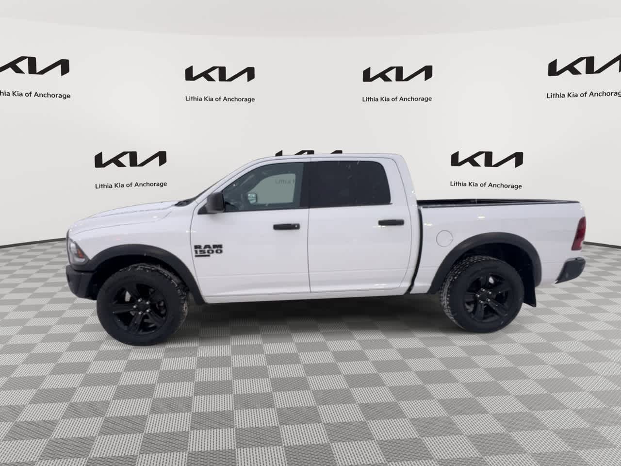 Thumbnail: 2024 RAM 1500 Classic - 5
