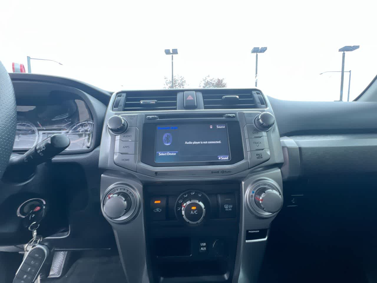Thumbnail: 2019 Toyota 4Runner - 16