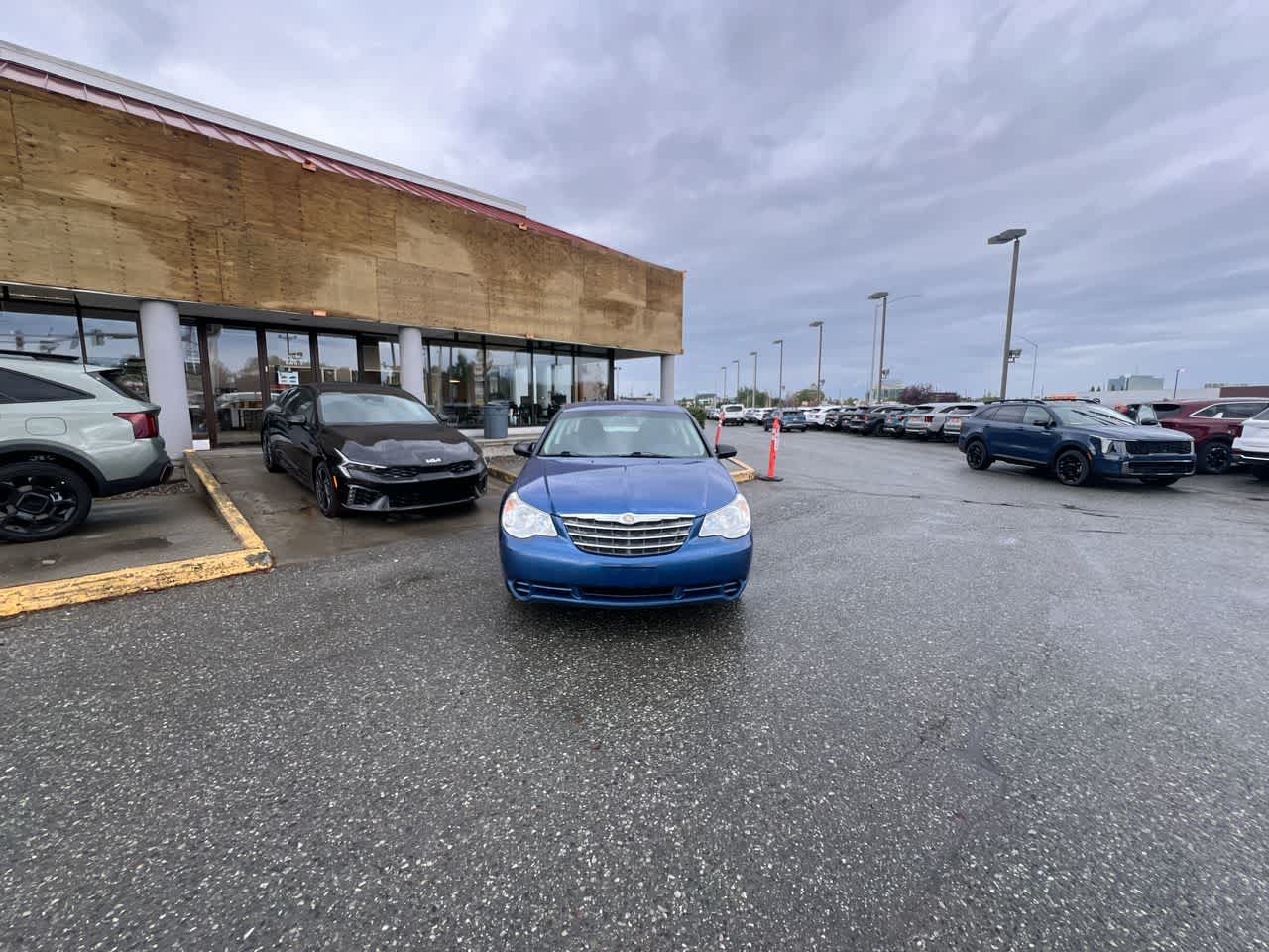 Thumbnail: 2010 Chrysler Sebring - 29