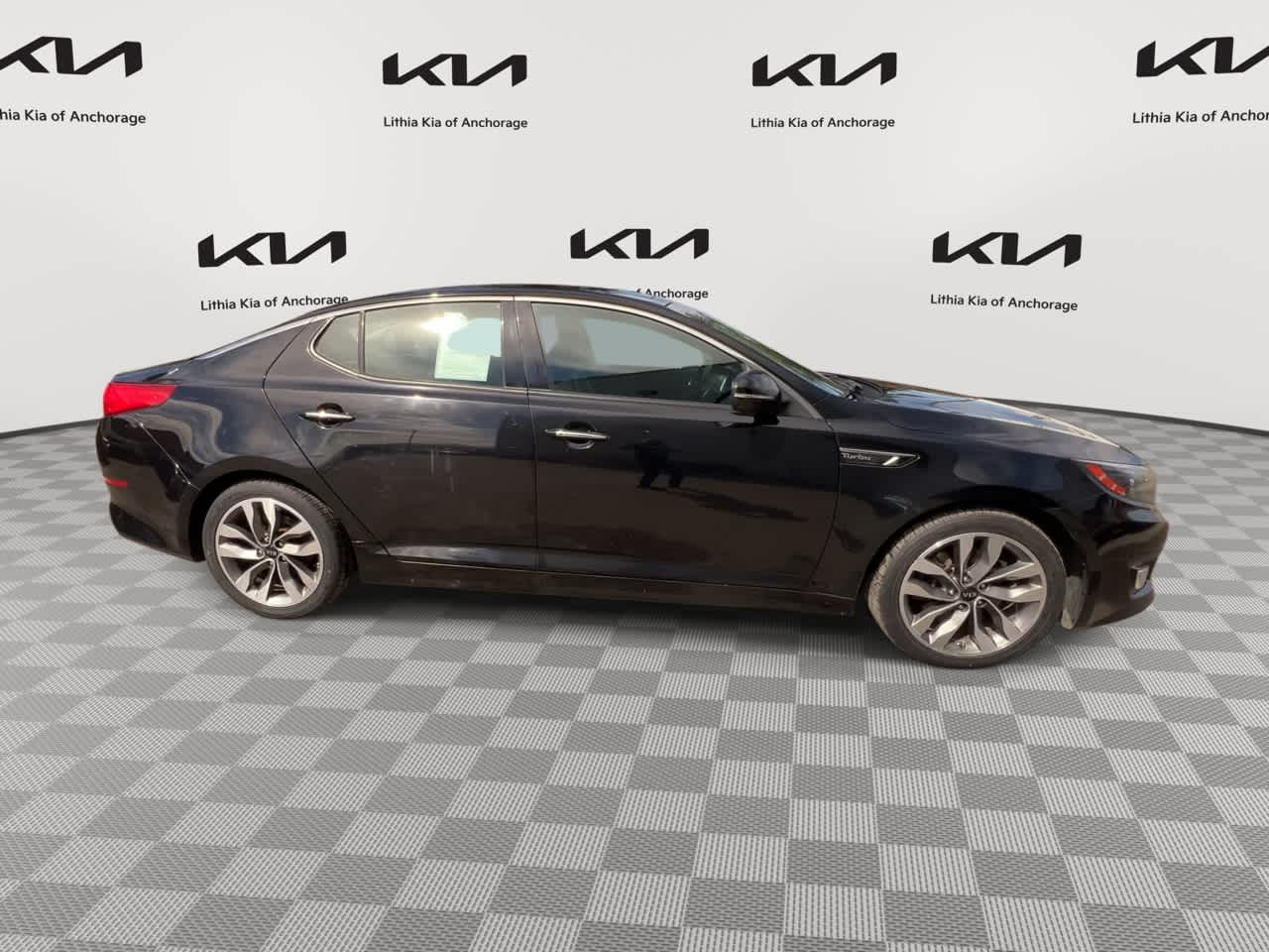 Thumbnail: 2015 Kia Optima - 9