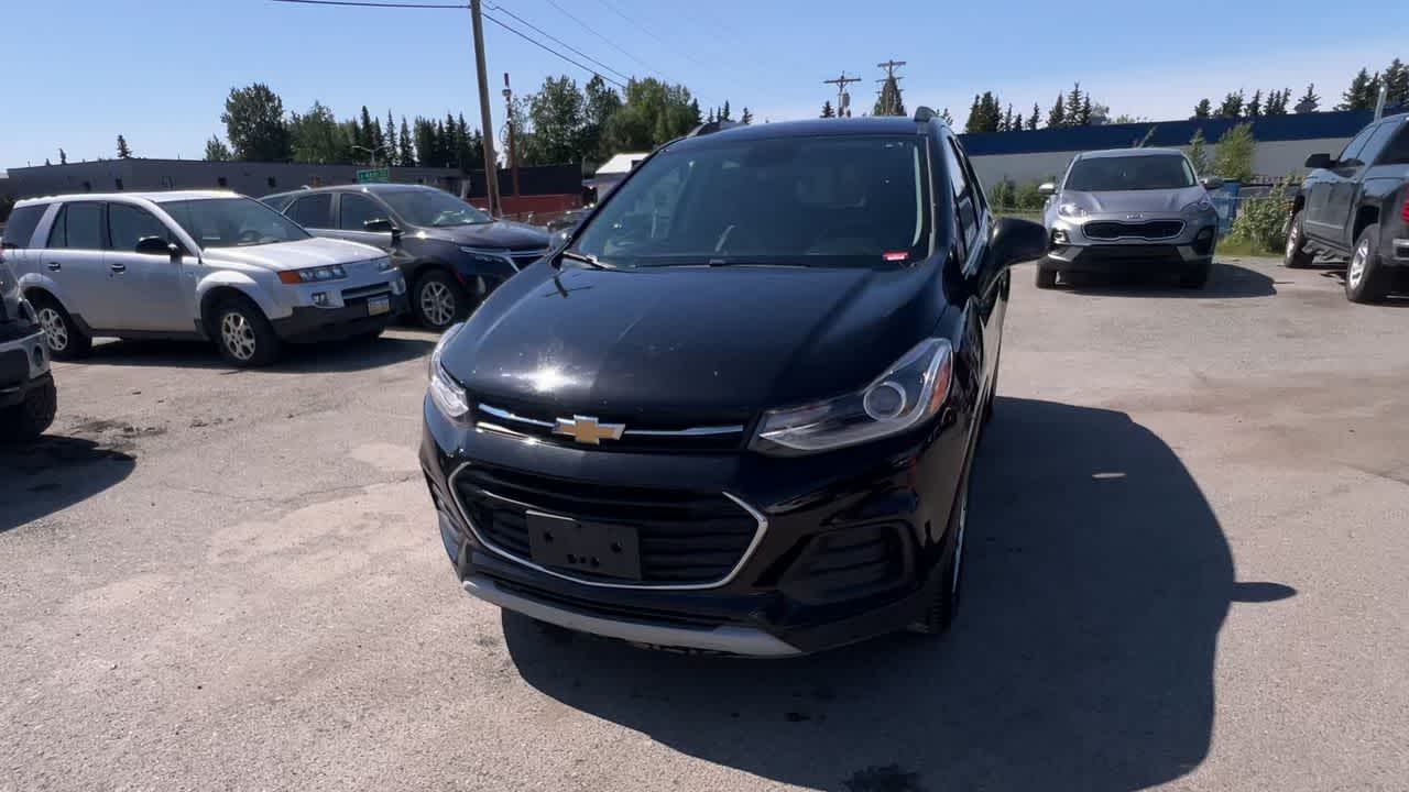 Thumbnail: 2019 Chevrolet Trax - 3