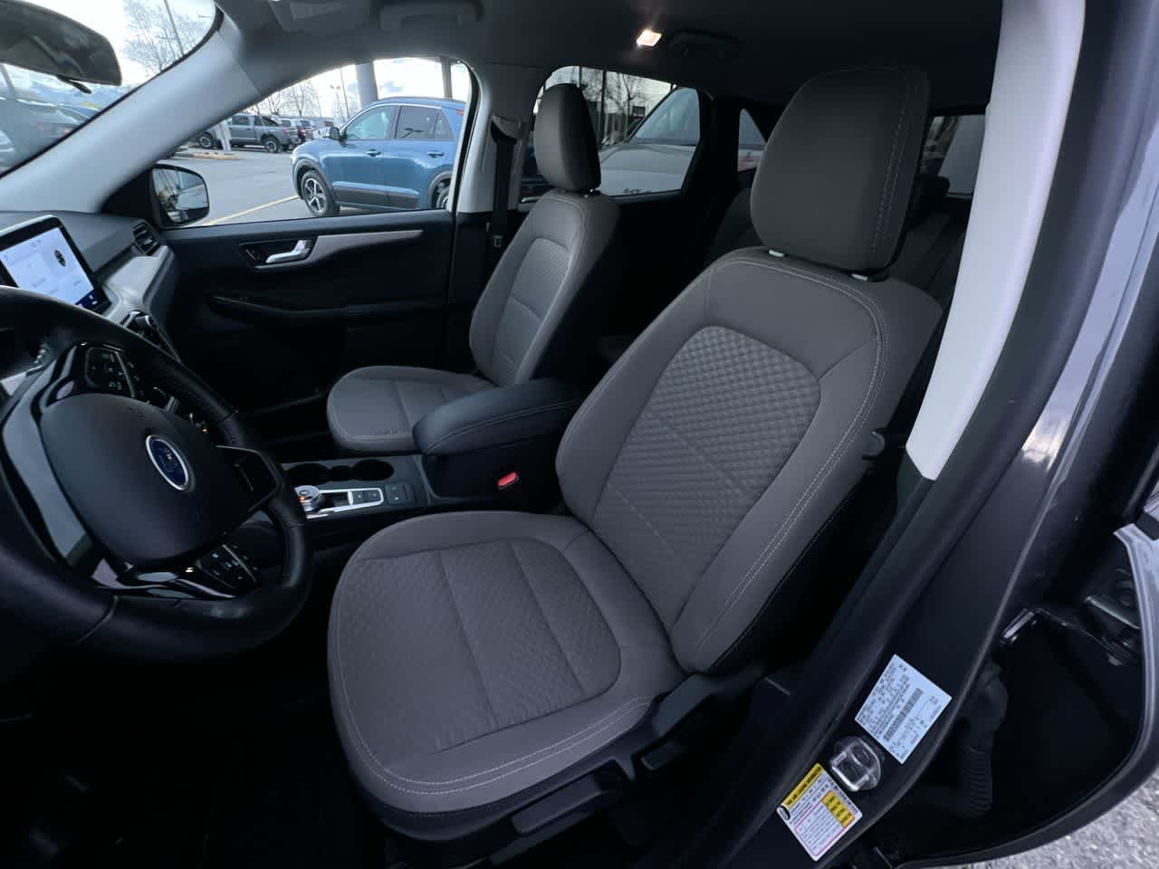 Thumbnail: 2021 Ford Escape - 11
