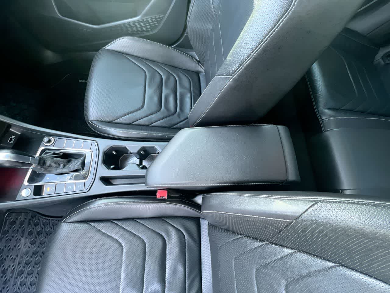 Thumbnail: 2019 Volkswagen Jetta - 21