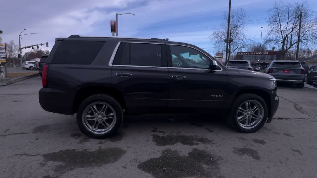 Thumbnail: 2017 Chevrolet Tahoe - 9