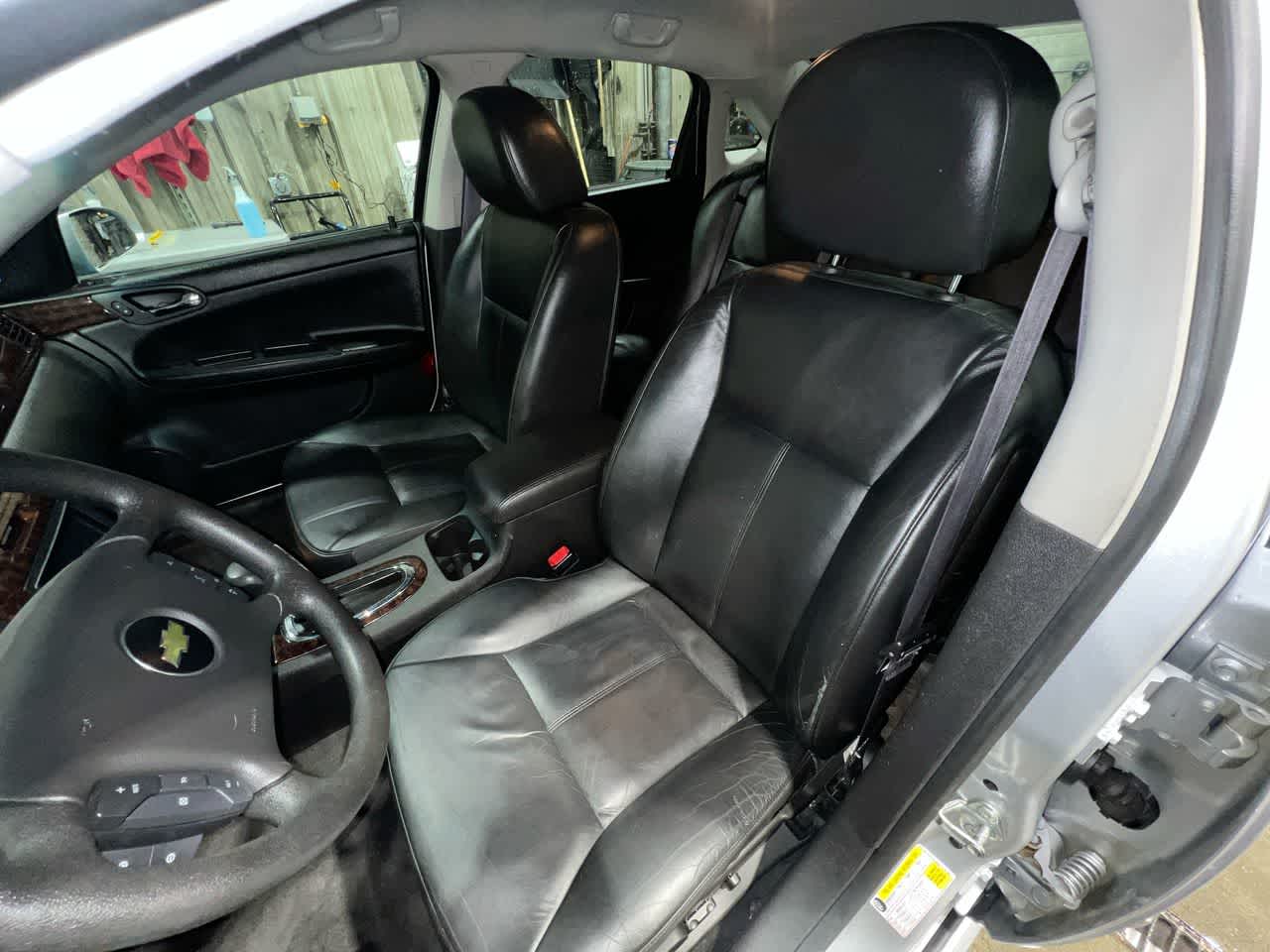 Thumbnail: 2016 Chevrolet Impala - 11