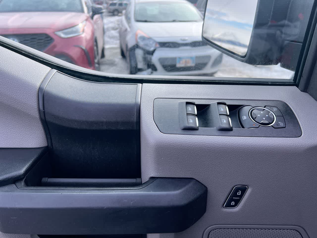 Thumbnail: 2018 Ford F-150 - 13