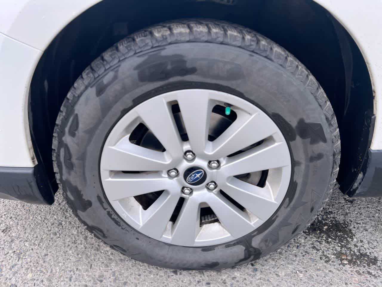 Thumbnail: 2015 Subaru Outback - 10