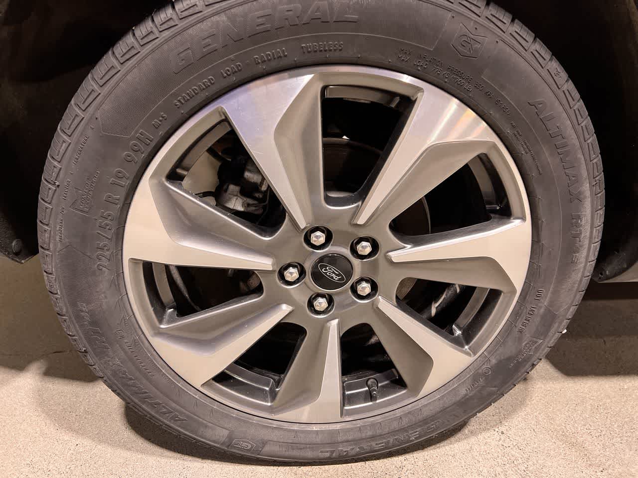 Thumbnail: 2023 Ford Escape - 10