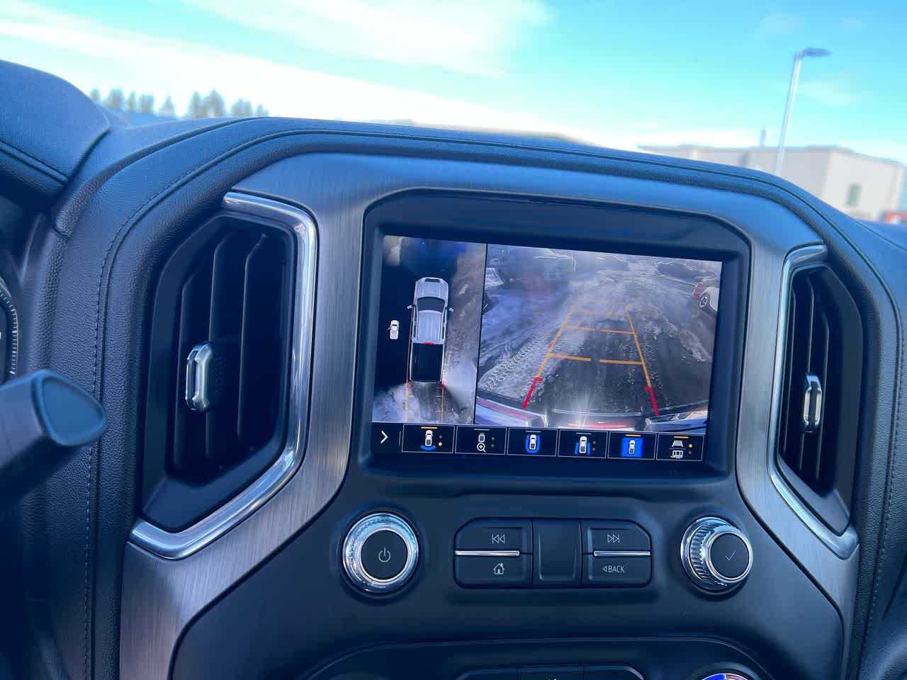 Thumbnail: 2021 GMC Sierra 2500 - 17