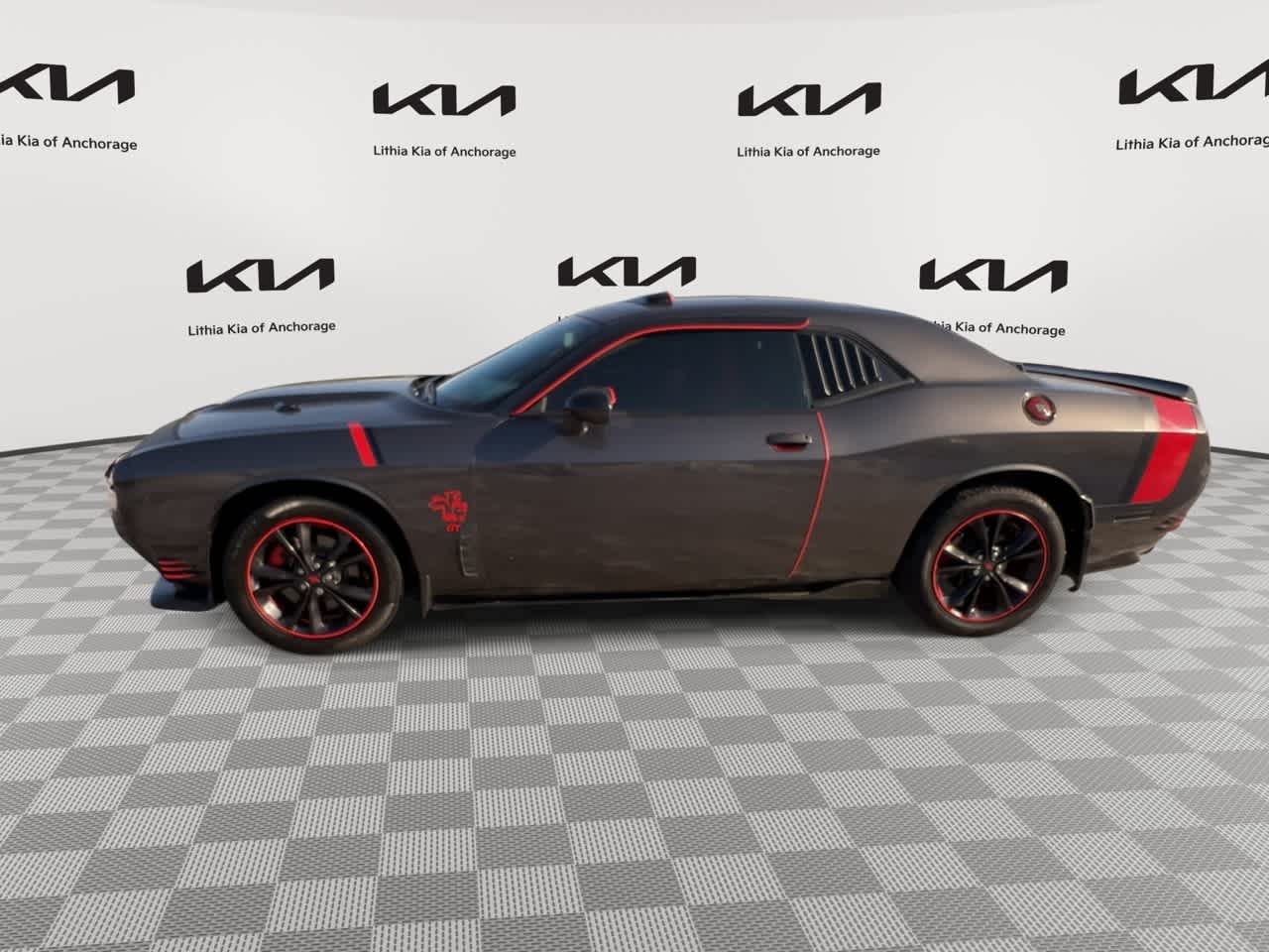 Thumbnail: 2020 Dodge Challenger - 6