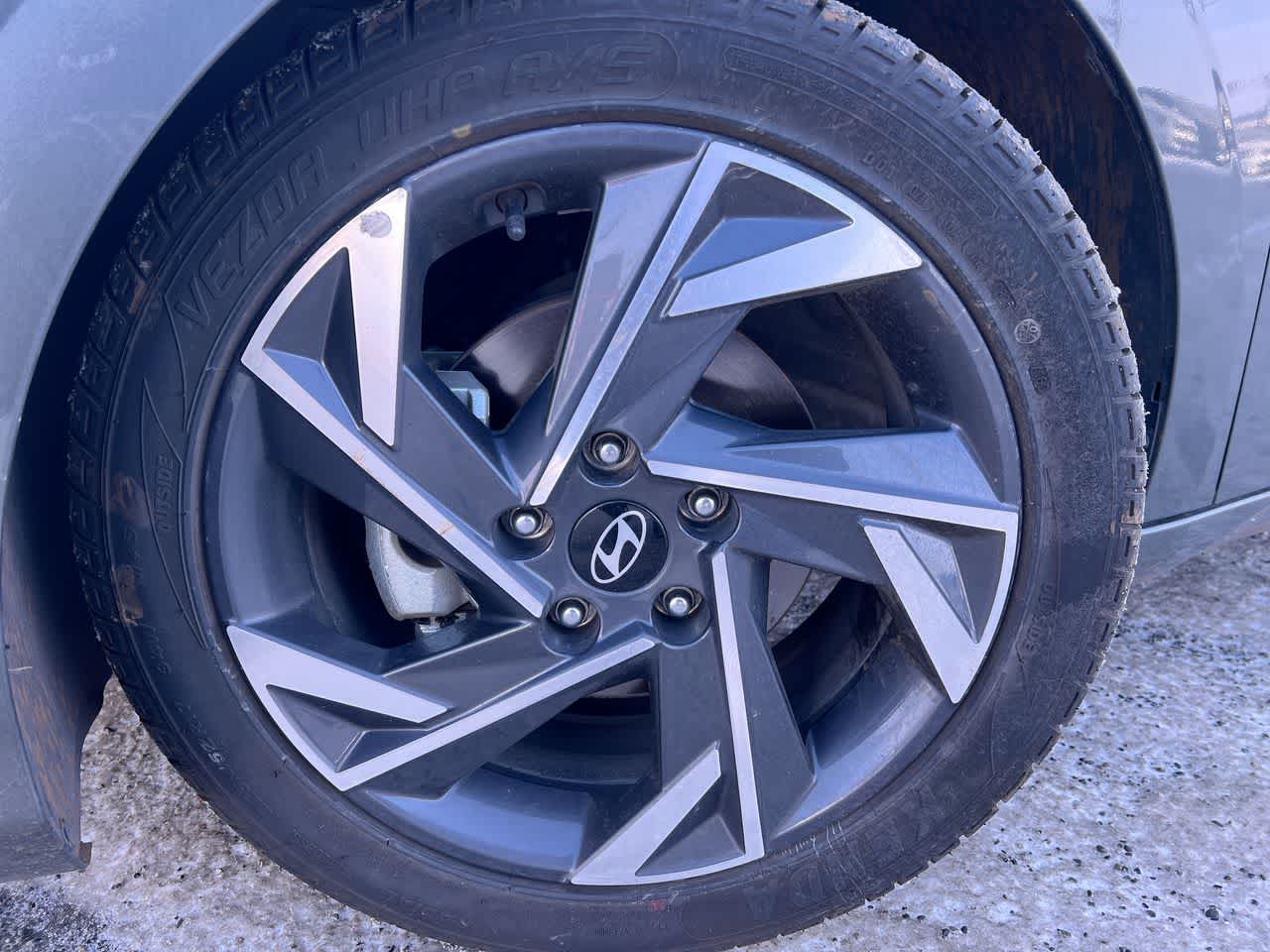 Thumbnail: 2024 Hyundai Elantra - 2