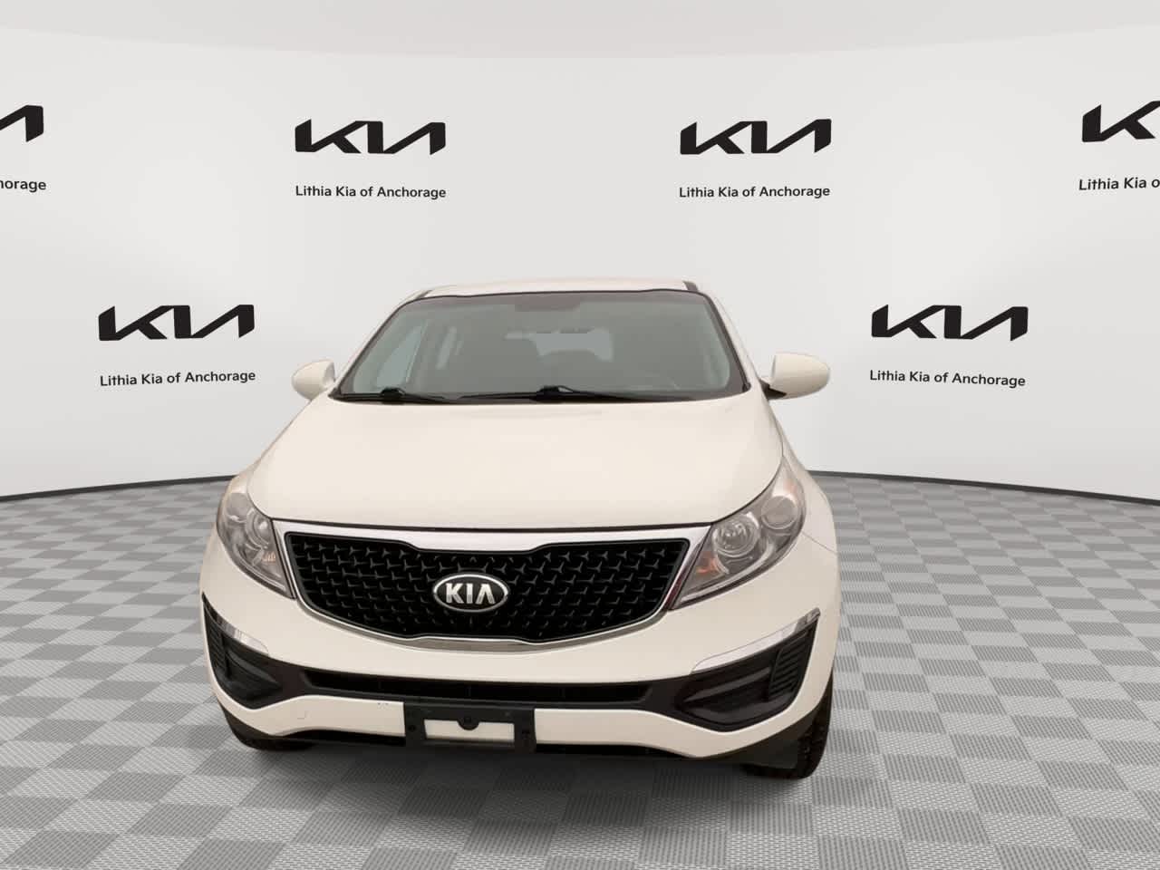 Thumbnail: 2016 Kia Sportage - 3