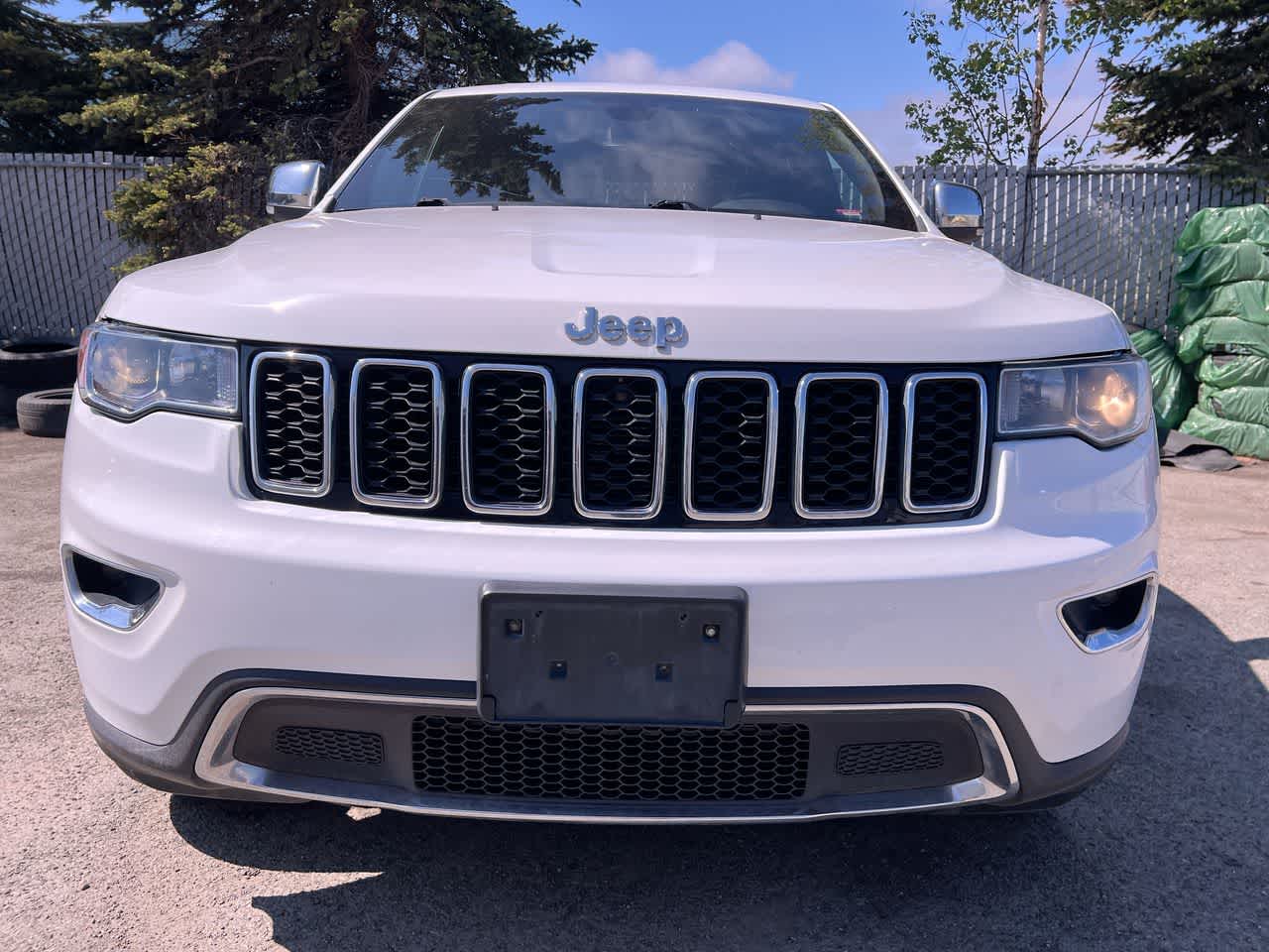 Thumbnail: 2019 Jeep Grand Cherokee - 29