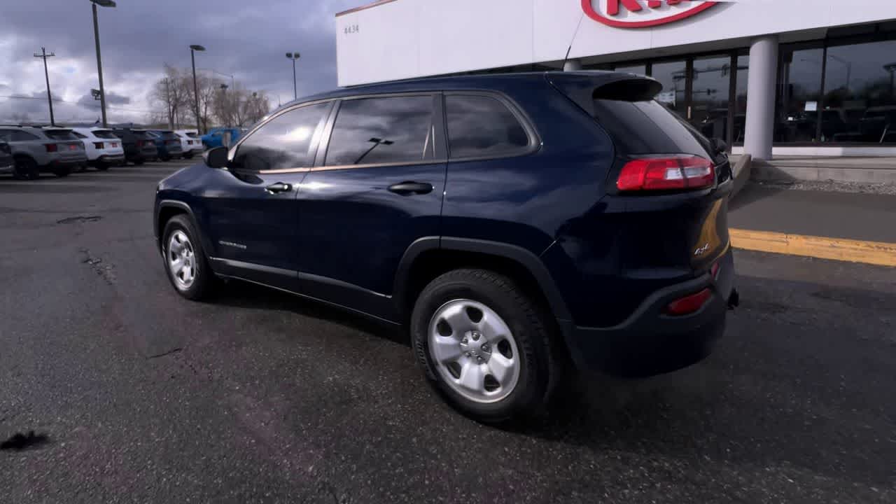 2015 Jeep Cherokee Sport 6