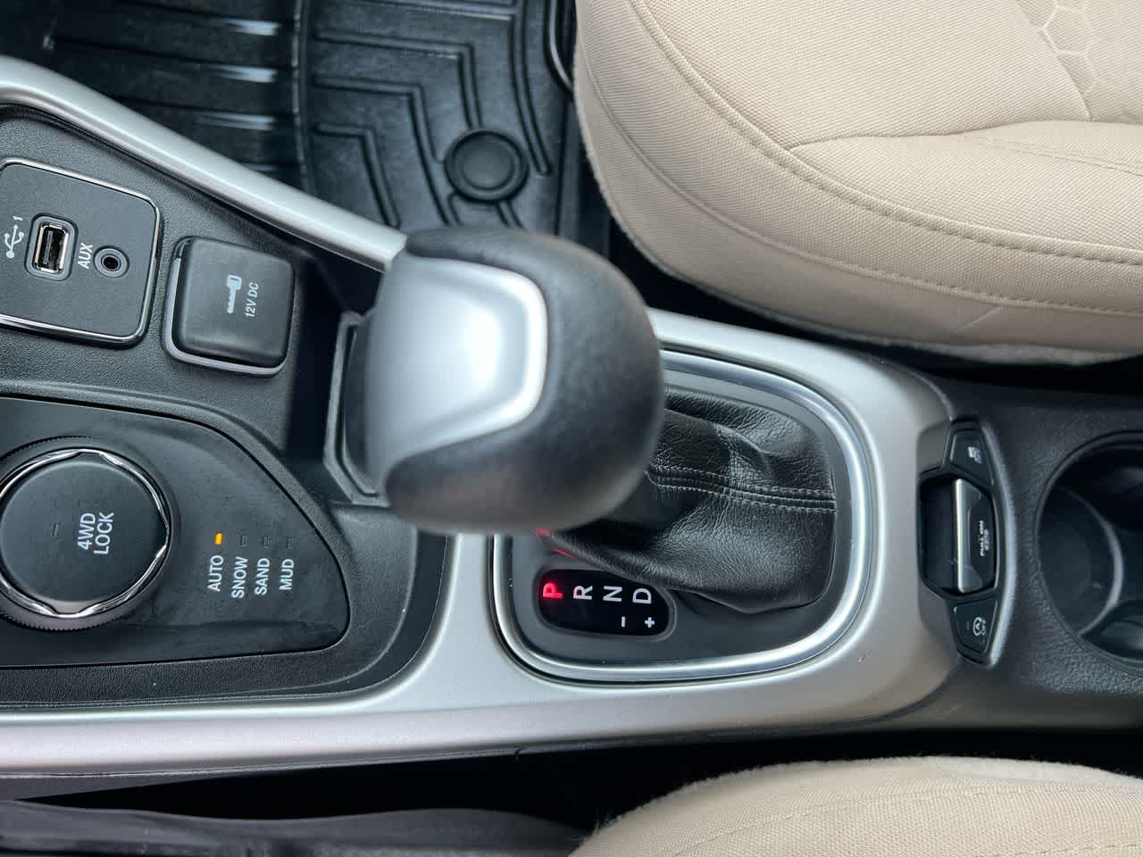 Thumbnail: 2019 Jeep Compass - 20