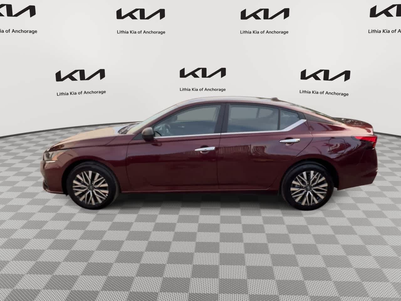 Thumbnail: 2025 Nissan Altima - 5