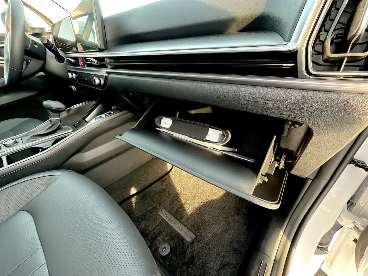 Thumbnail: 2025 Kia Sorento - 29