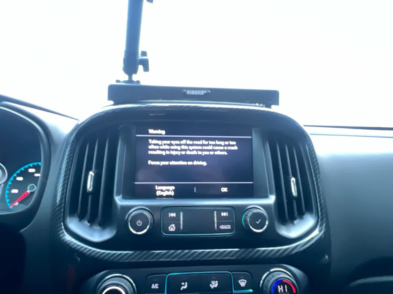 Thumbnail: 2020 Chevrolet Colorado - 16