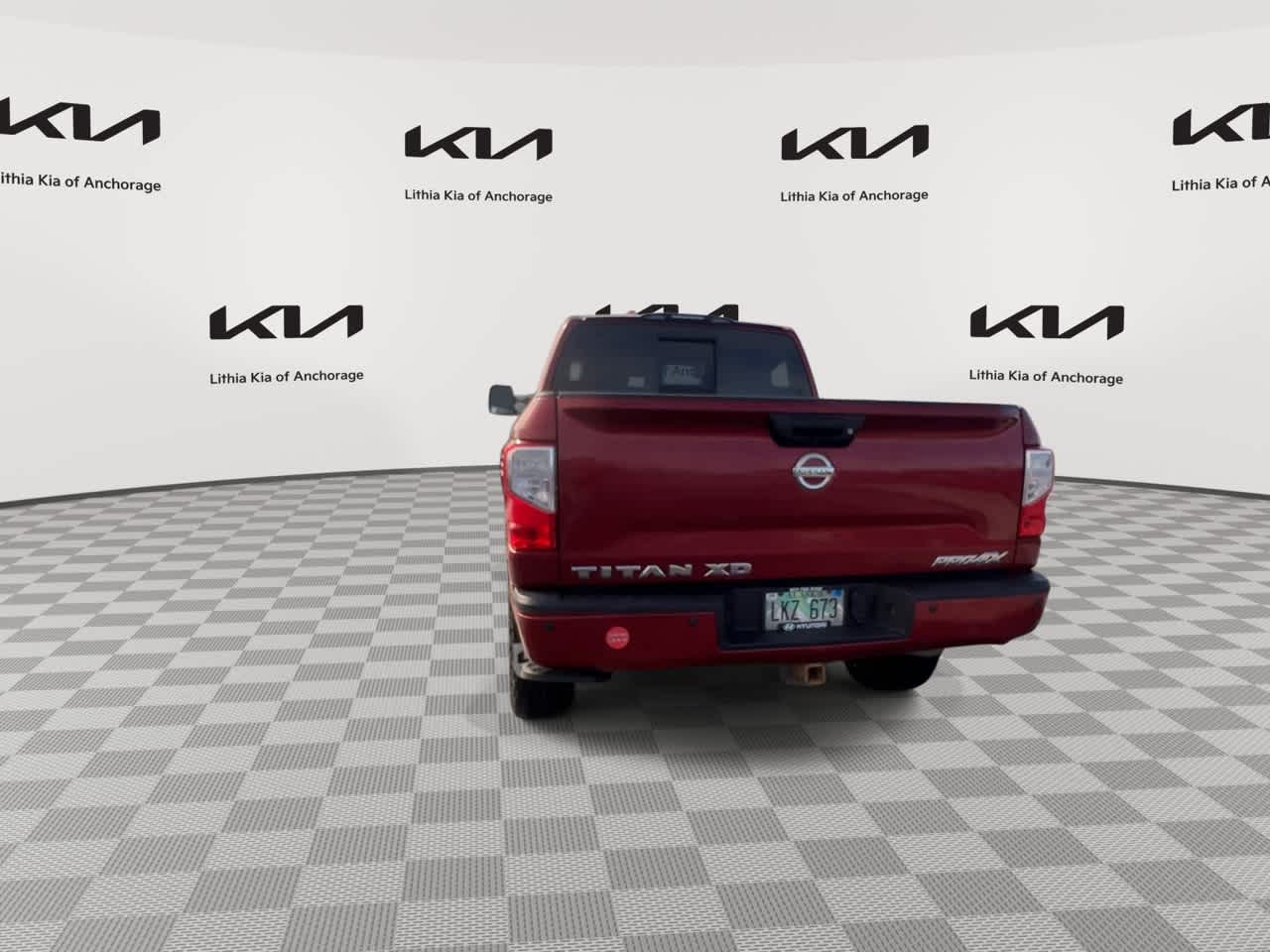 Thumbnail: 2017 Nissan Titan - 8