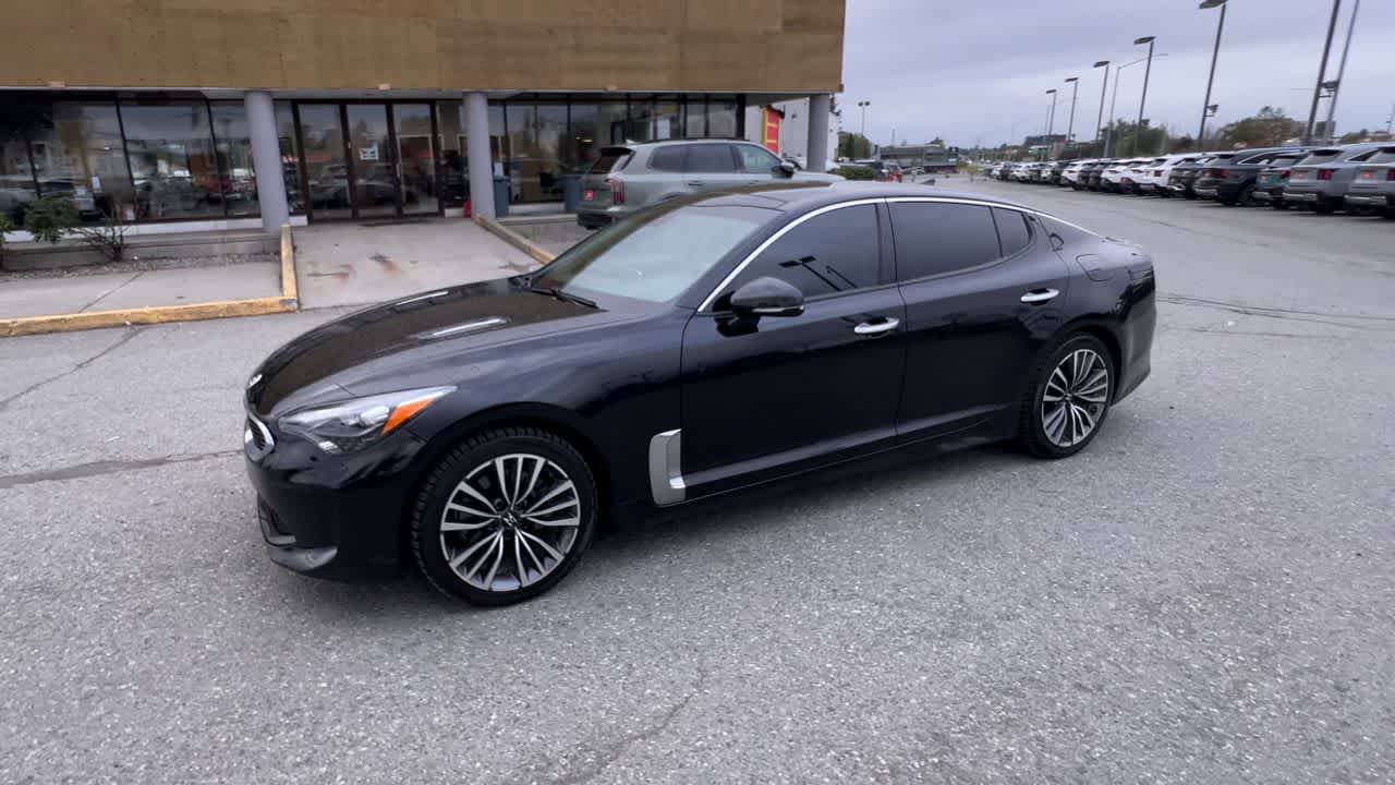 Thumbnail: 2018 Kia Stinger - 4
