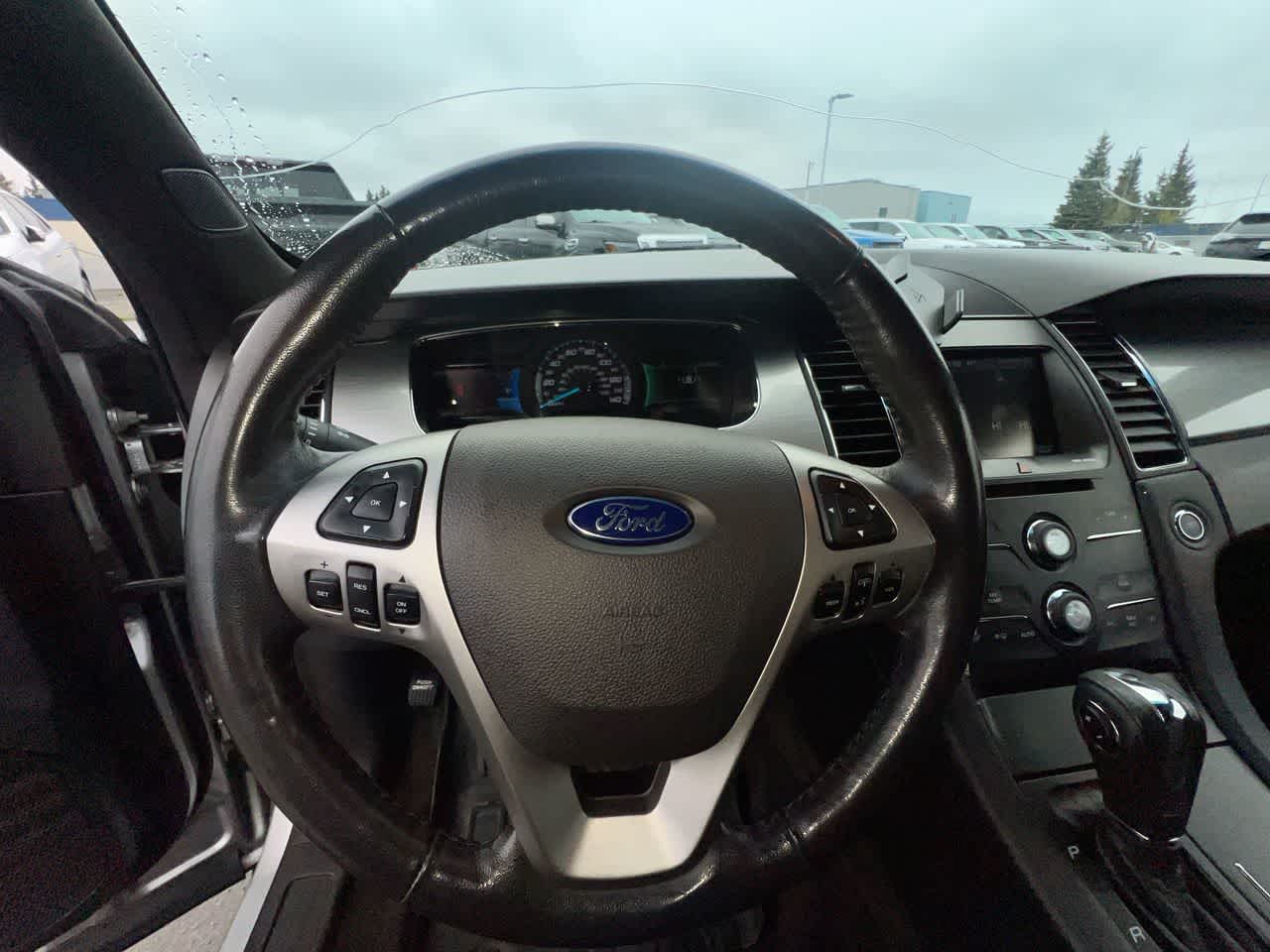 Thumbnail: 2013 Ford Taurus - 14