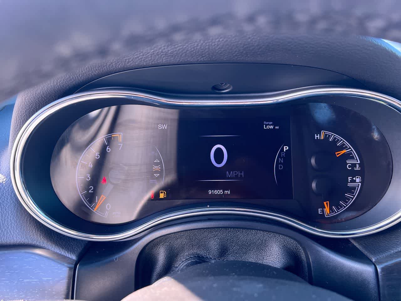 Thumbnail: 2017 Jeep Grand Cherokee - 15