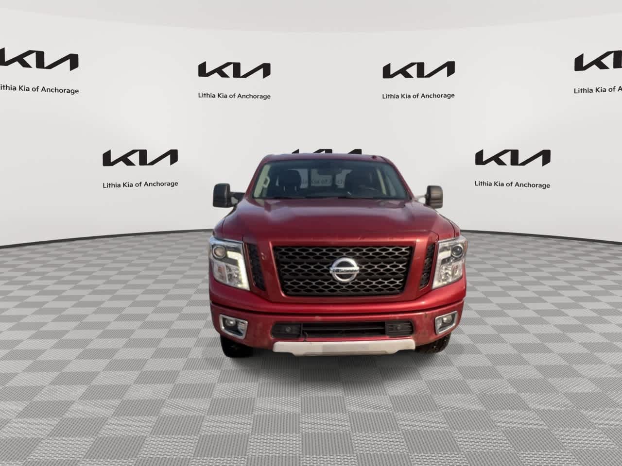 Thumbnail: 2017 Nissan Titan - 4