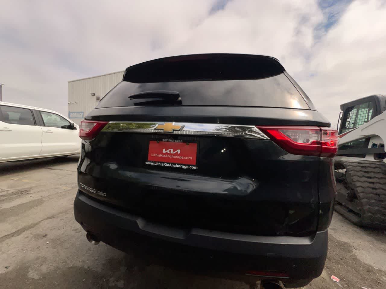 Thumbnail: 2021 Chevrolet Traverse - 27