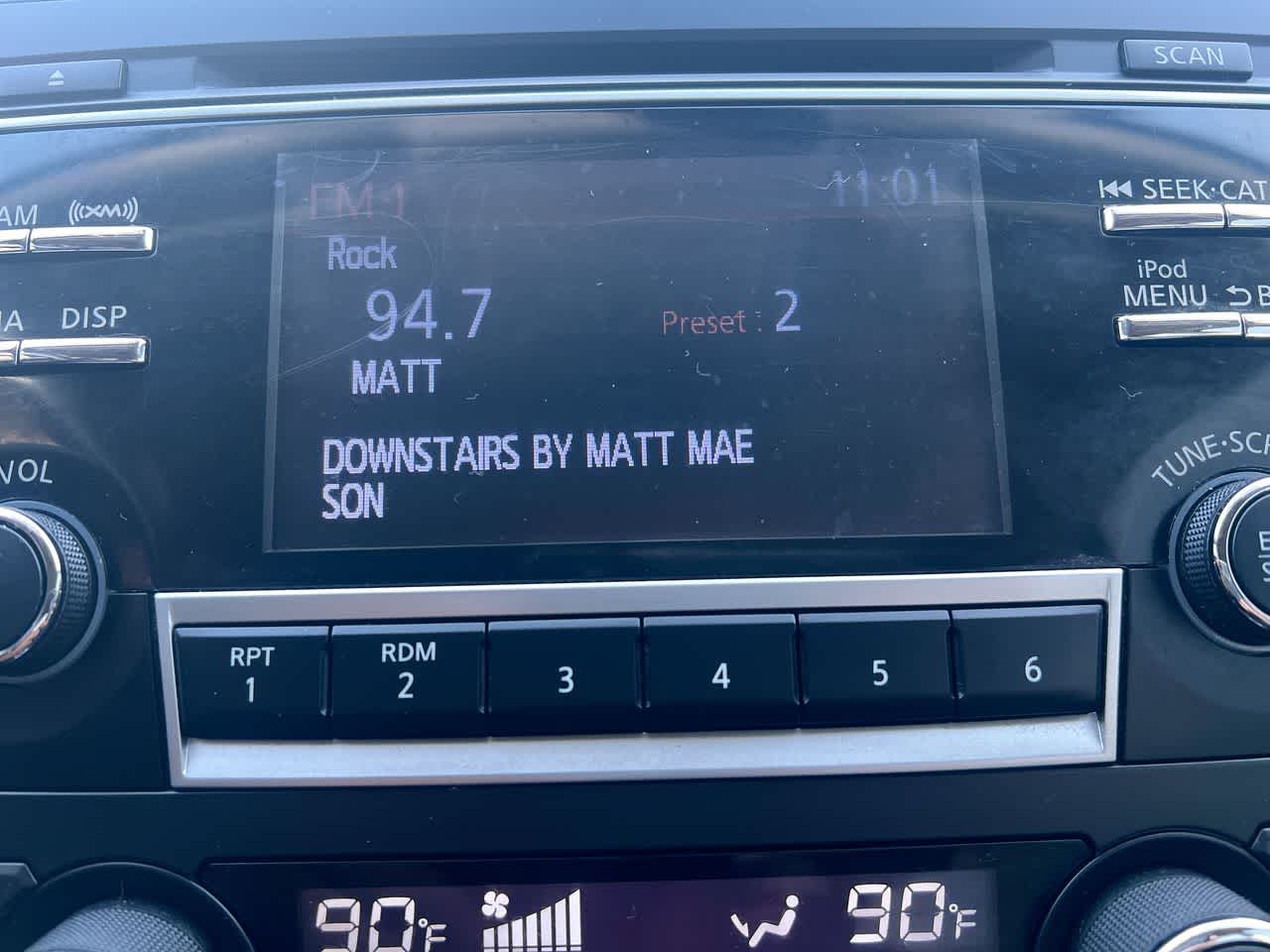 Thumbnail: 2017 Nissan Altima - 17