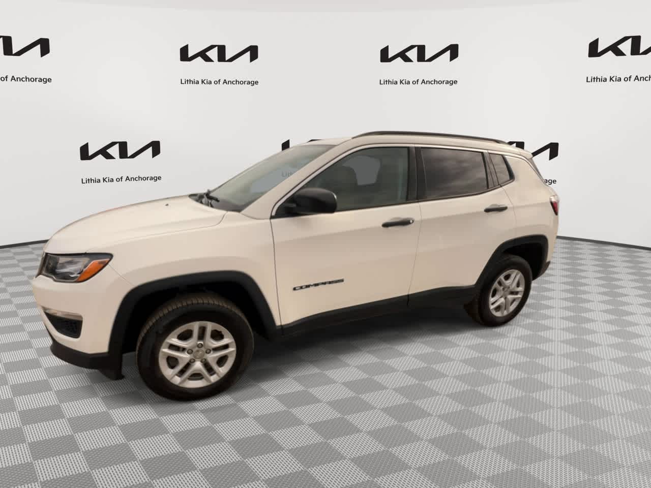 Thumbnail: 2019 Jeep Compass - 6