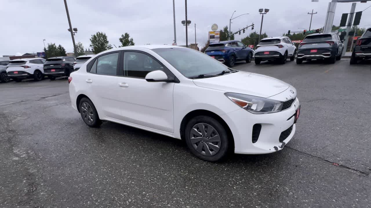 Thumbnail: 2019 Kia Rio - 2