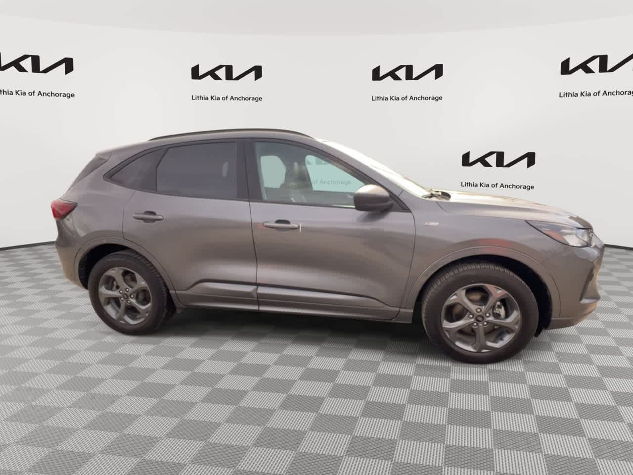 Thumbnail: 2024 Ford Escape - 3