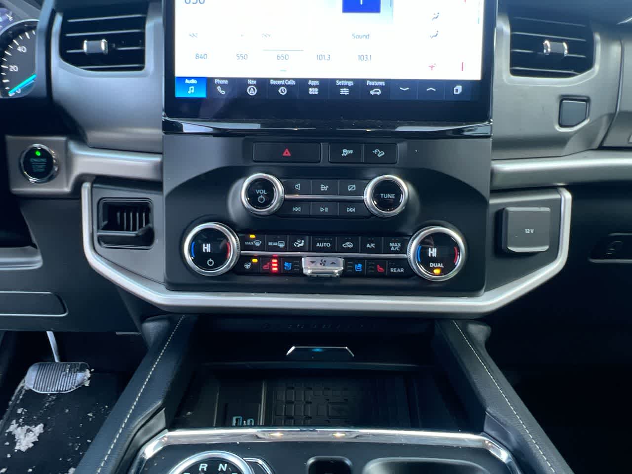 Thumbnail: 2023 Ford Expedition MAX - 19