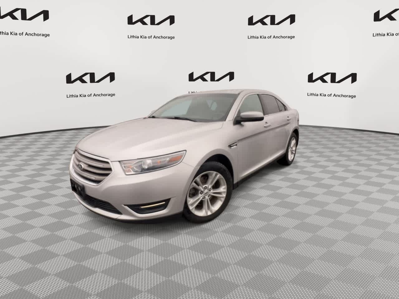 Thumbnail: 2013 Ford Taurus - 6
