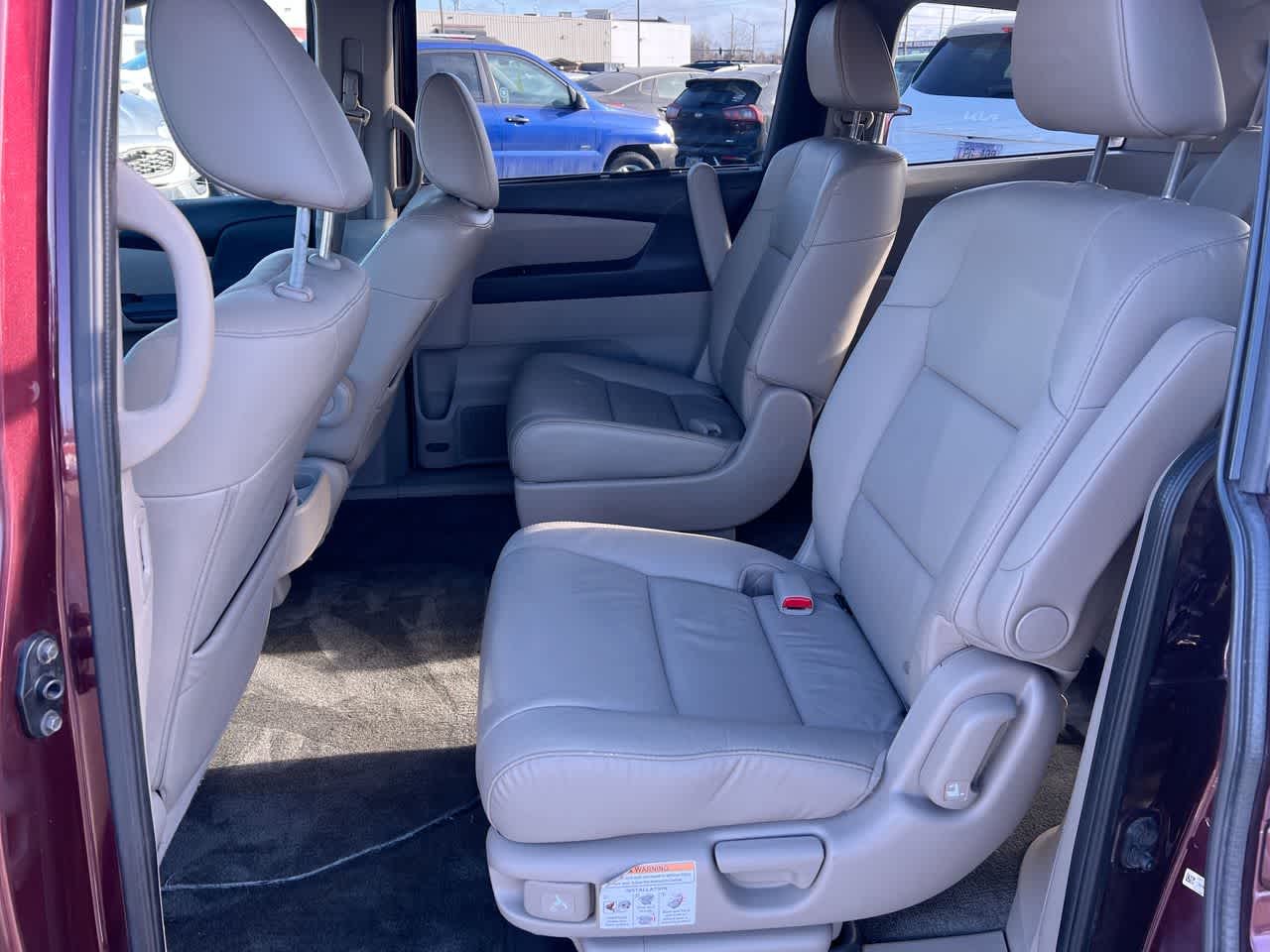 Thumbnail: 2015 Honda Odyssey - 23