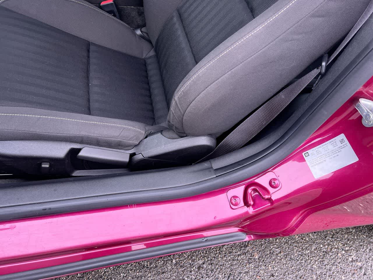 Thumbnail: 2014 Chevrolet Camaro - 12