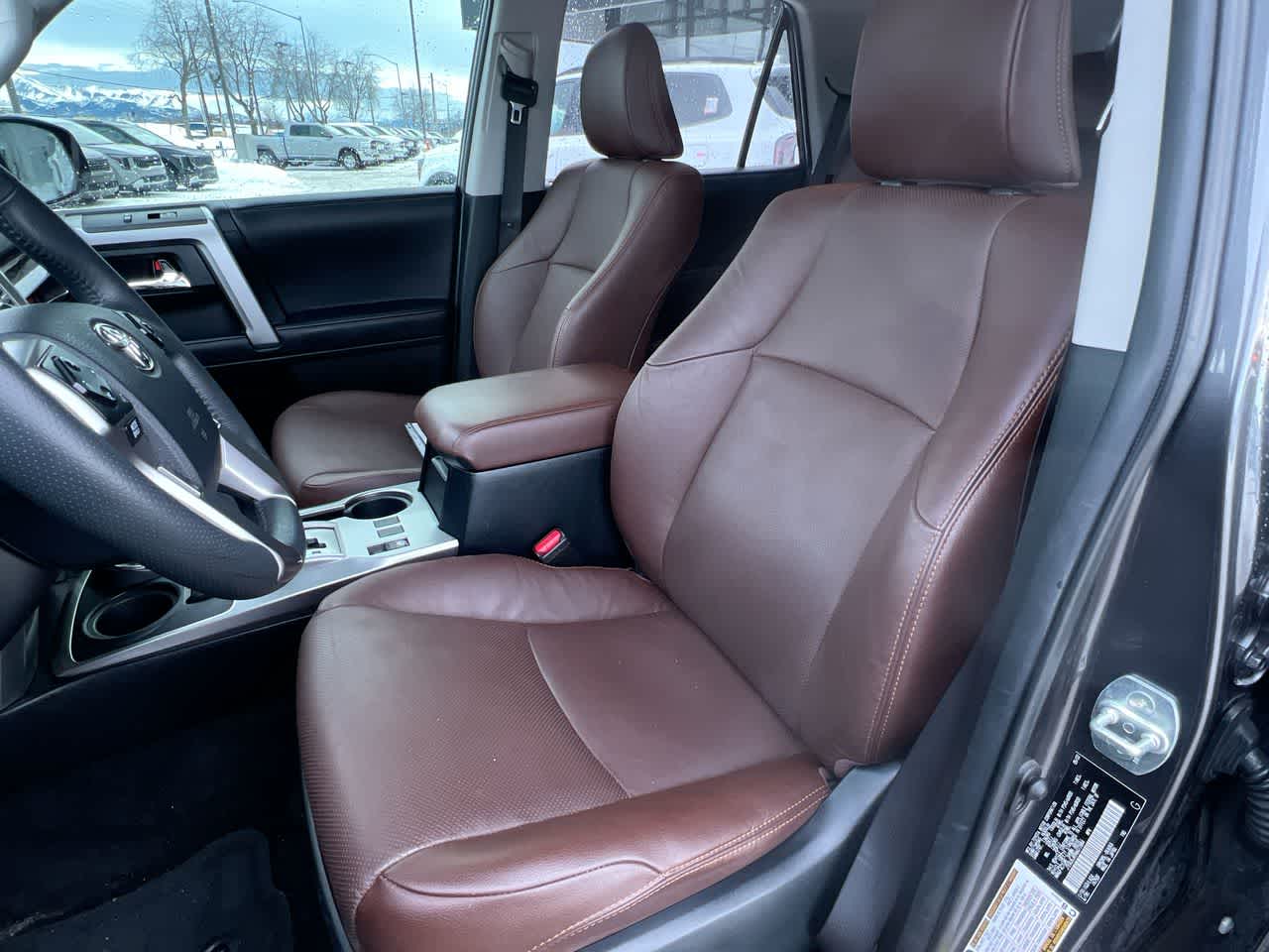 Thumbnail: 2022 Toyota 4Runner - 11