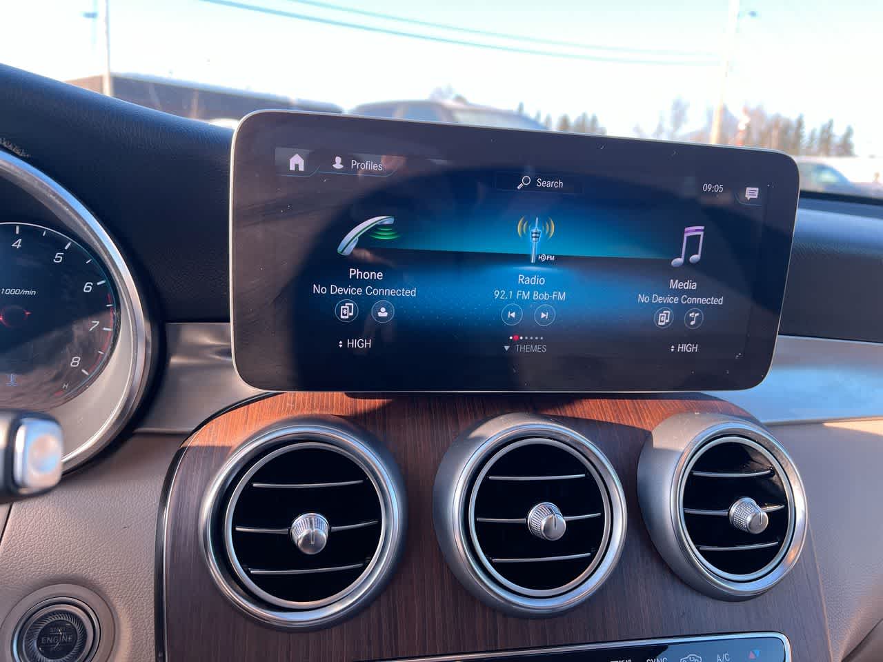 Thumbnail: 2022 Mercedes-Benz GLC - 18