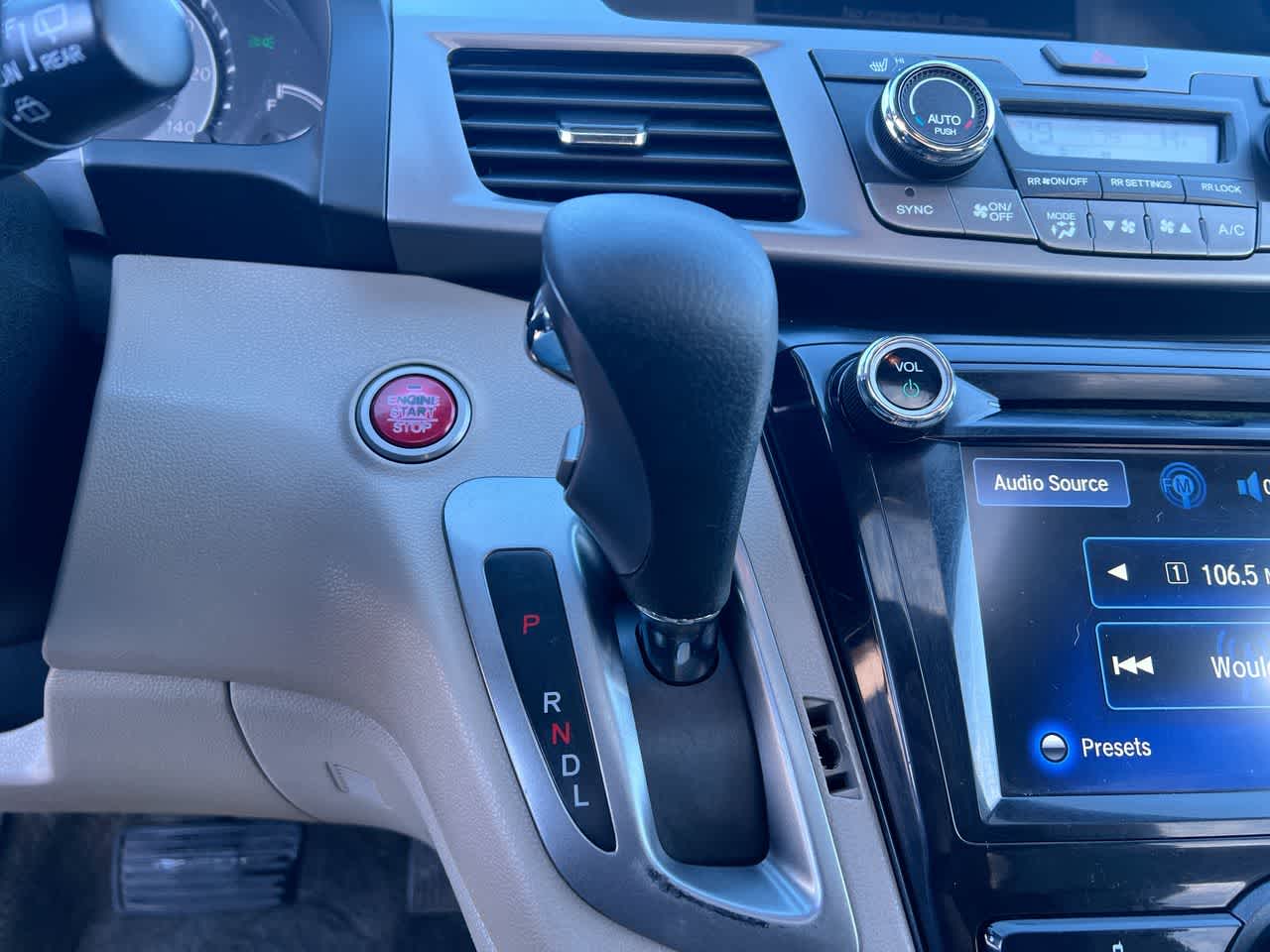 Thumbnail: 2015 Honda Odyssey - 20