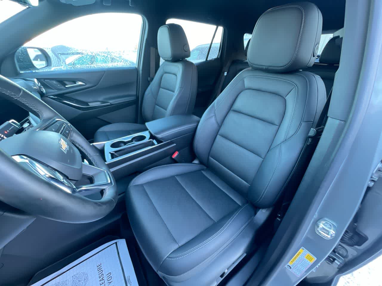 Thumbnail: 2025 Chevrolet Equinox - 11