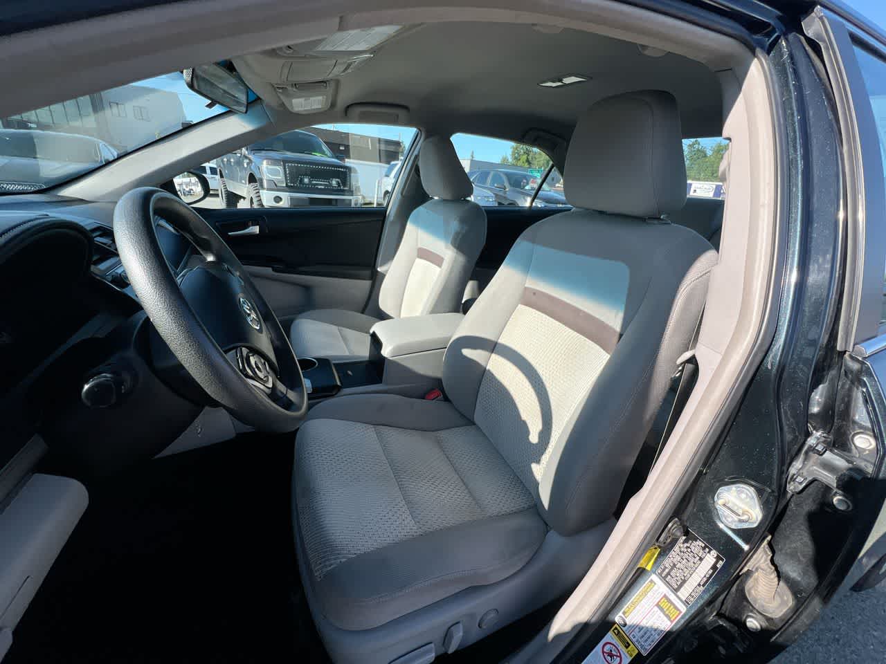 Thumbnail: 2012 Toyota Camry - 11