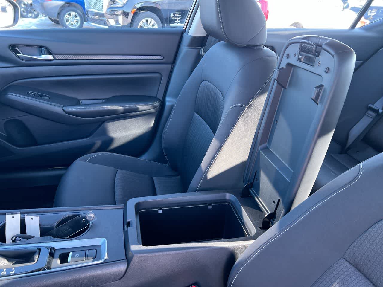 Thumbnail: 2025 Nissan Altima - 21