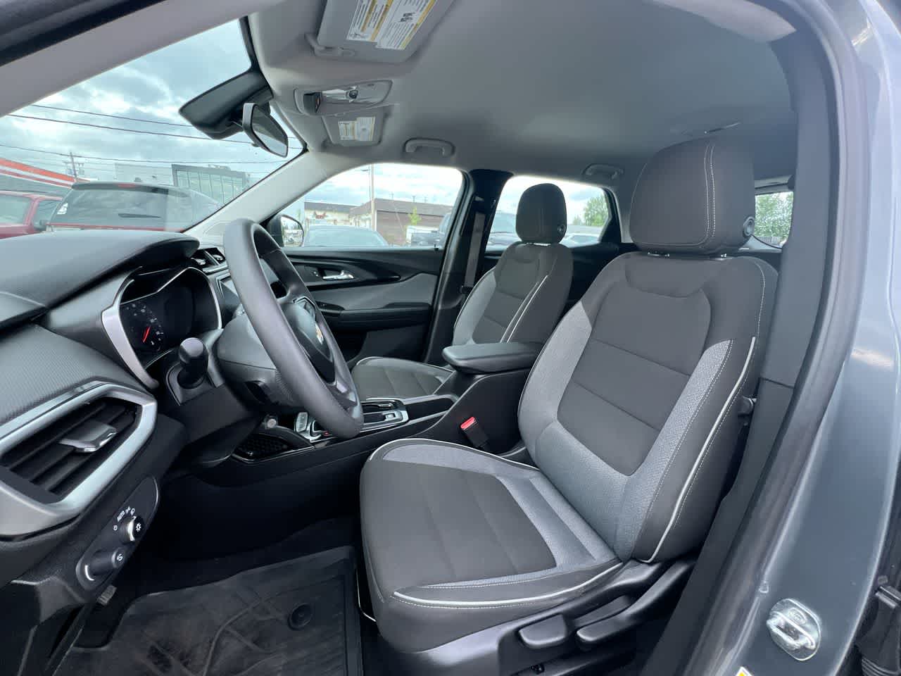 Thumbnail: 2021 Chevrolet TrailBlazer - 11