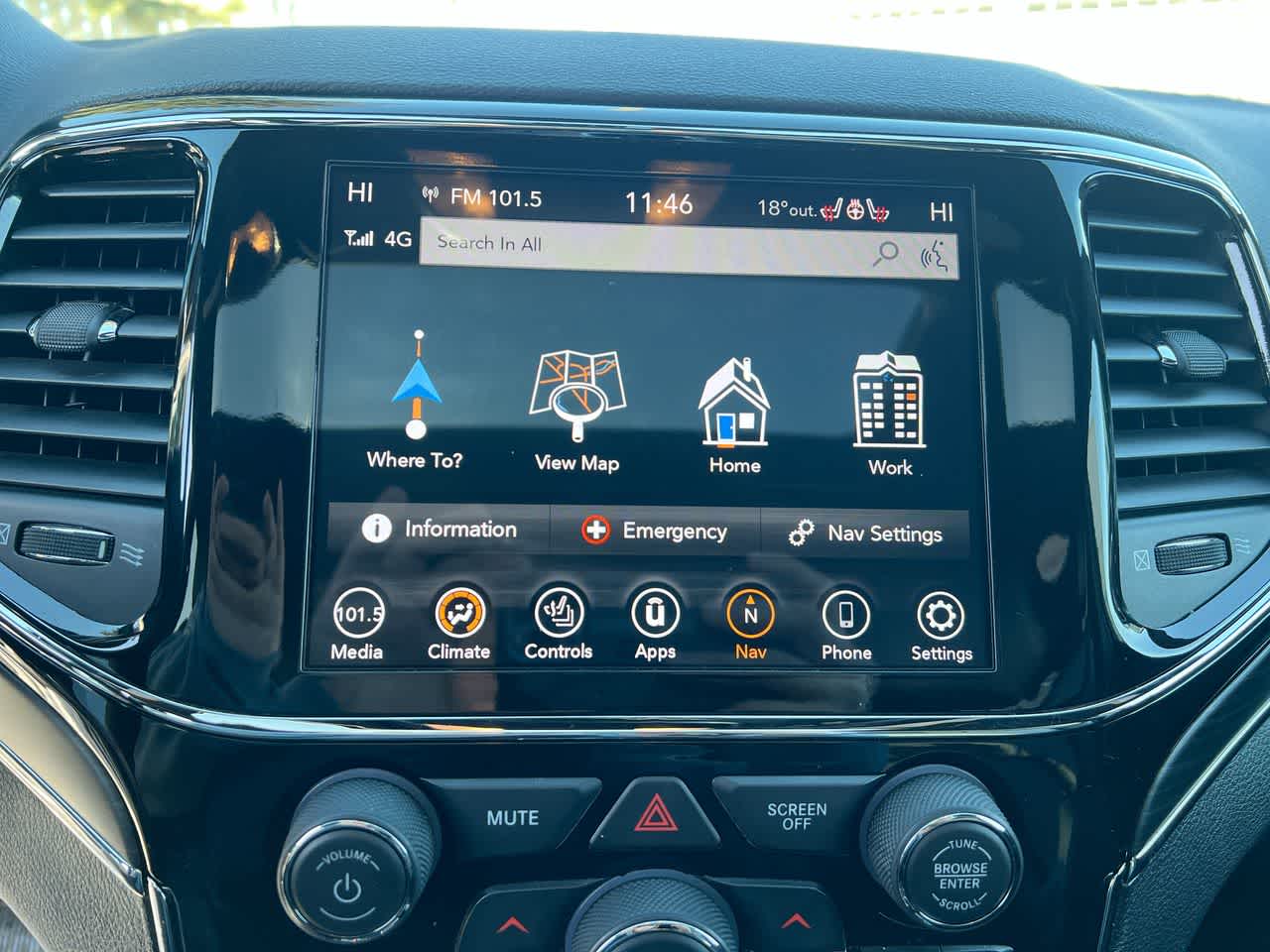 Thumbnail: 2020 Jeep Grand Cherokee - 18