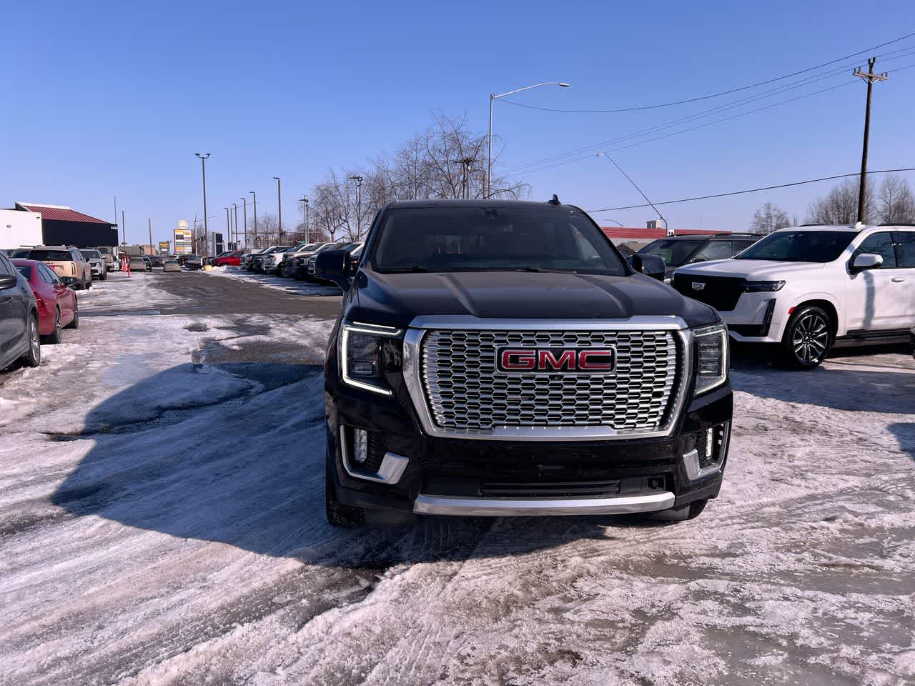 Thumbnail: 2022 GMC Yukon XL - 29