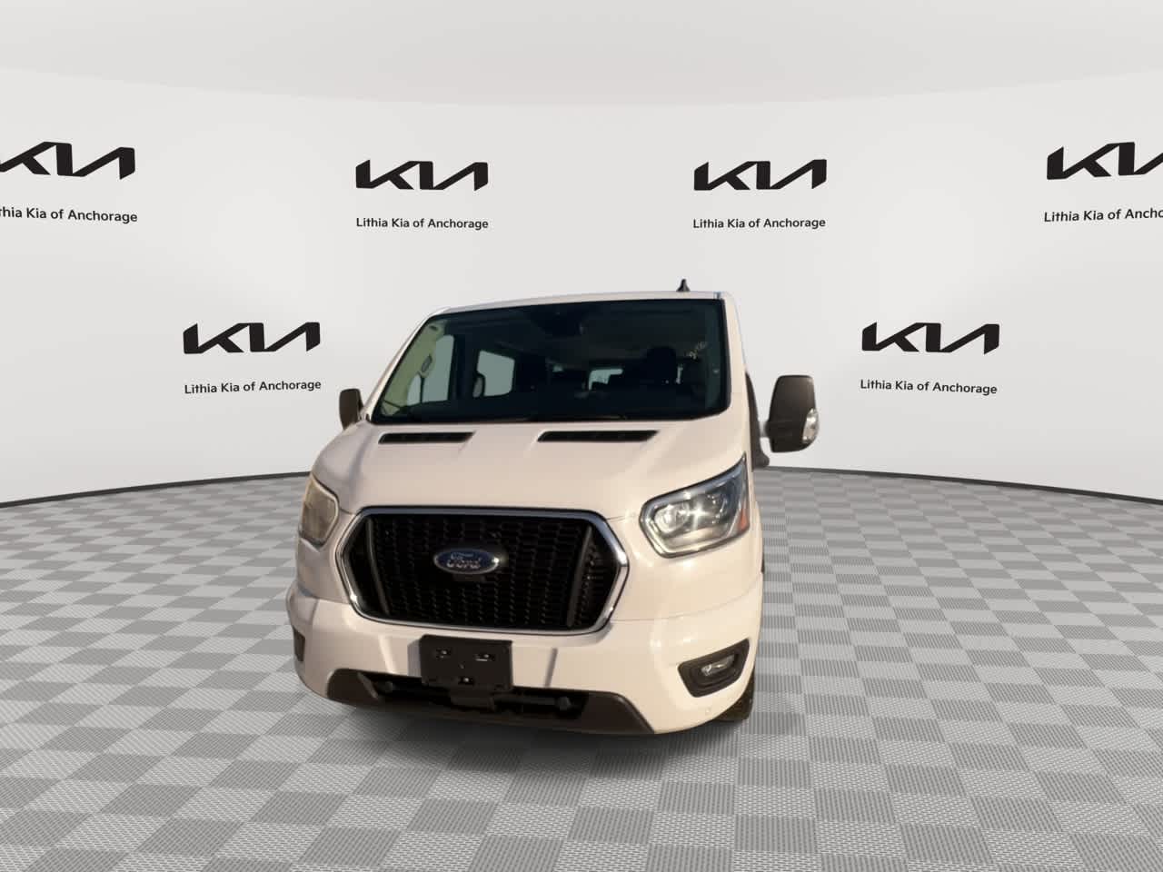 Thumbnail: 2023 Ford Econoline - 3