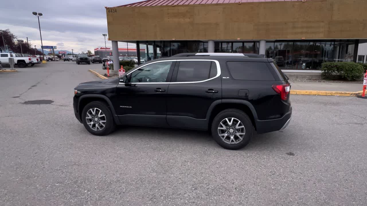 Thumbnail: 2023 GMC Acadia - 3
